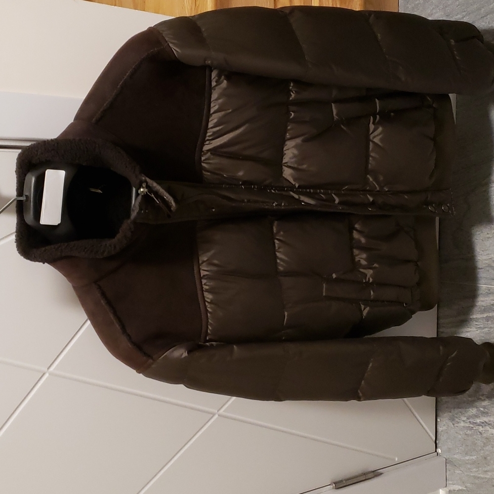 Authentic Prada mens puffer jacket in great condition Eur size 56